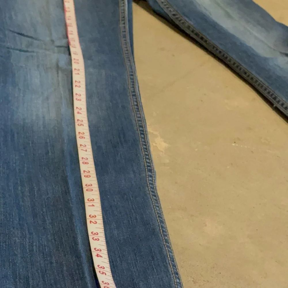 Wrangler Women's Denim Straight Leg Jeans - Picture 9 of 13